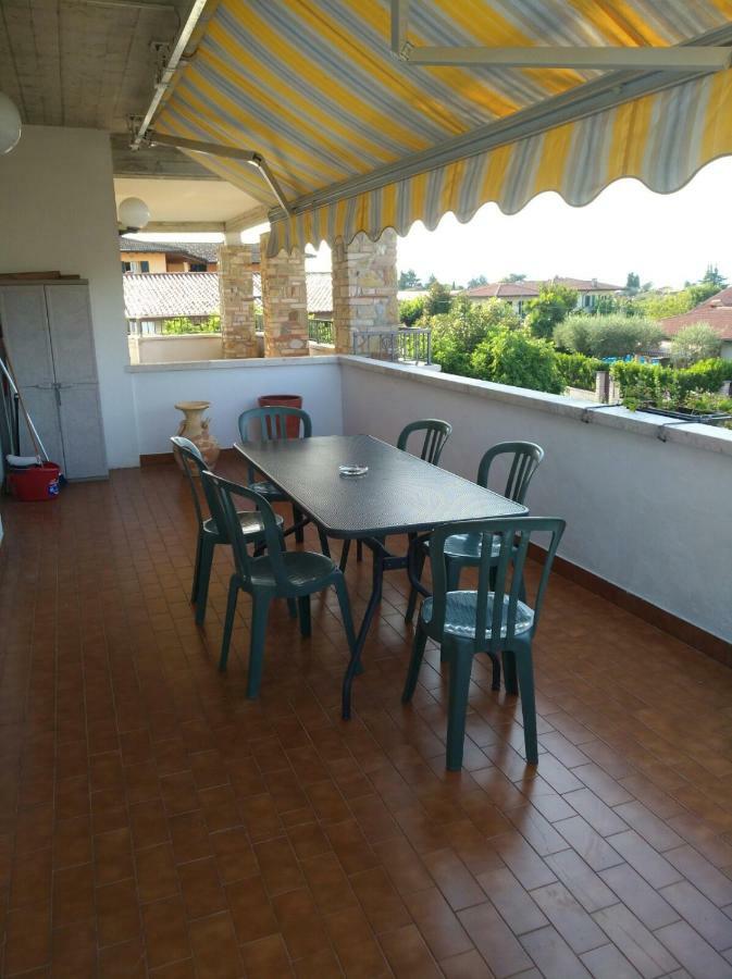 Apartament Casa Vacanze Niko Ap Cir Cni00247 Sirmione Exterior photo